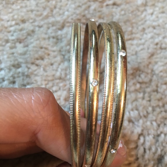 Thin bangle bracelet set (4) - Picture 2 of 2